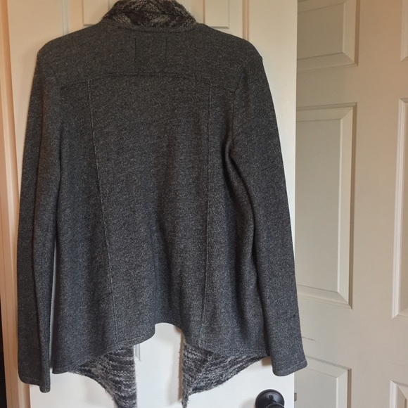 SOLD Lucky brand cardigan jacket, size M - Picture 4 of 5